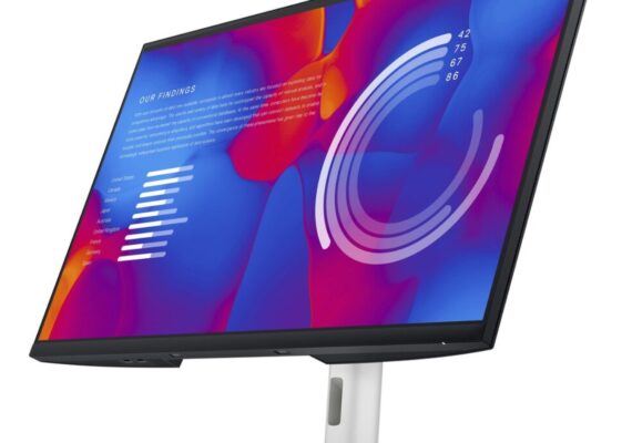Dell P3222QE – 32″ 4K USB-C Monitor – geprüft, mit Kratzern & Gehäuseschaden