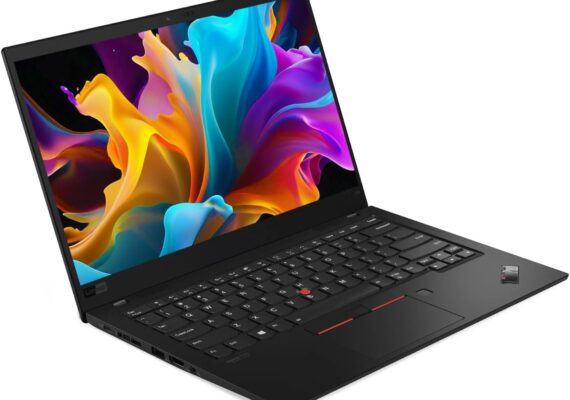 Lenovo ThinkPad X1 Carbon Gen 8 i5-10310U 16GB 512GB 14" 4K – Hervorragend Refurbished