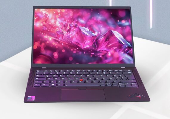 Lenovo ThinkPad X1 Carbon G9 i7-1185G7 16GB 512GB Touch FHD Nordic Hervorragend